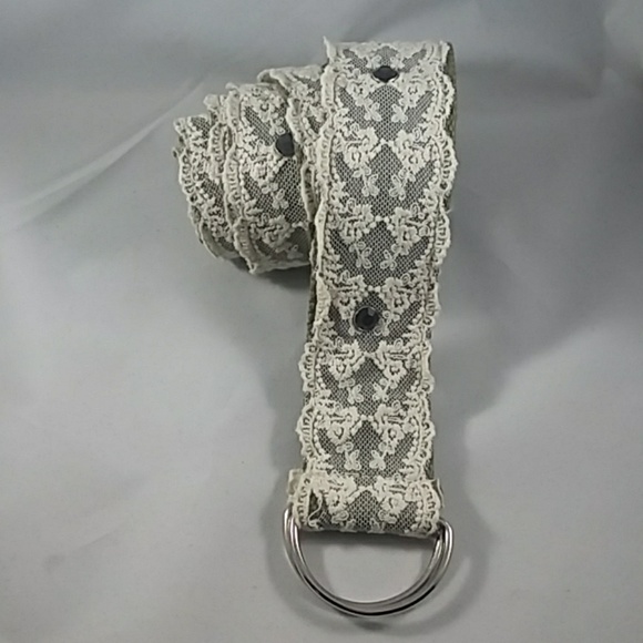 Unknown Accessories - Ivory Lace and Army Green Canvas Belt Sz 13